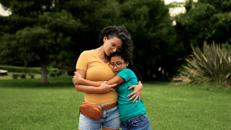 Mother-and-daughter-hugging-to-each-other